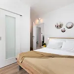 Apartamento With Parking Space - 6922 *