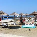 Apartman With Parking Space - 6922 Porec