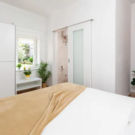 Apartment With A Parking Space - 6922 Porec